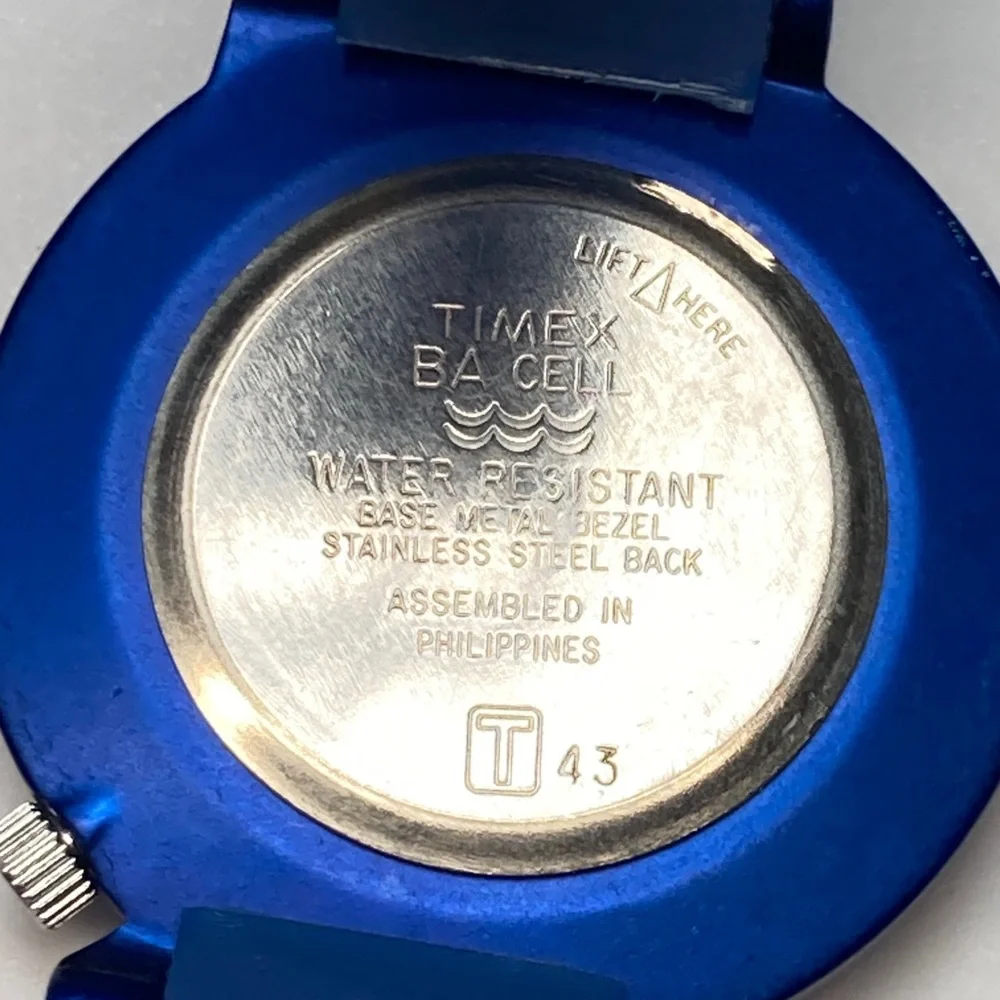 Vintage Timex man T43 watch, new battery, rubber strap, rare model